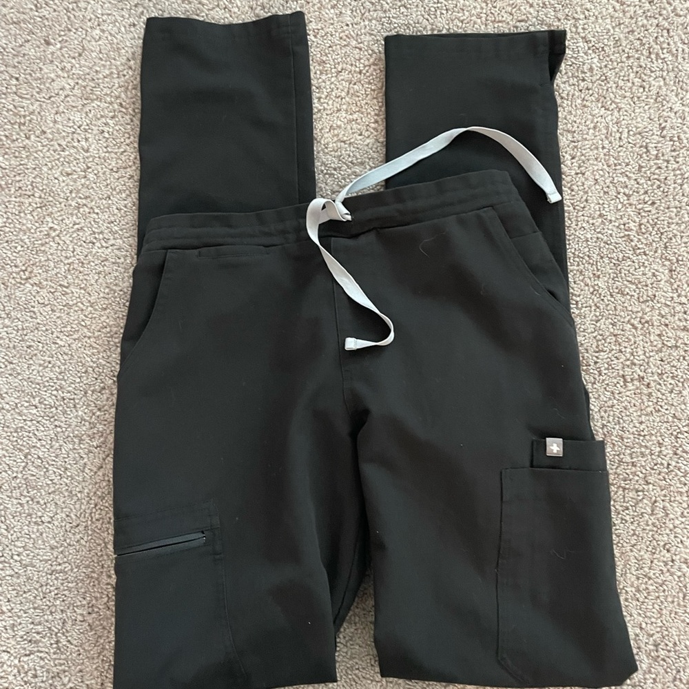 Figs Yola Skinny Scrub bottoms